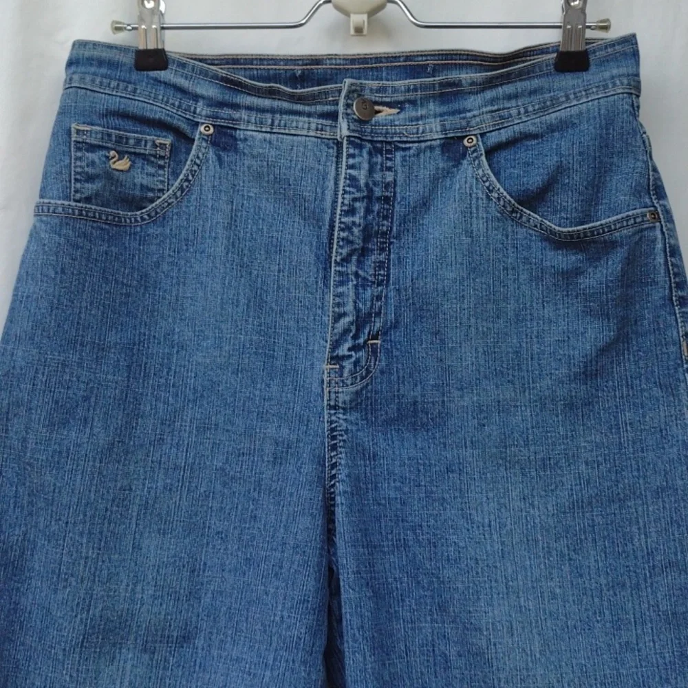 Gloria Vanderbilt Stretch High Waisted Mom Jeans 12 - Picture 4 of 11